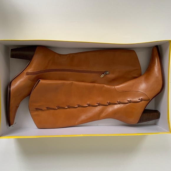 Circa Joan & David boots - Picture 3 of 5